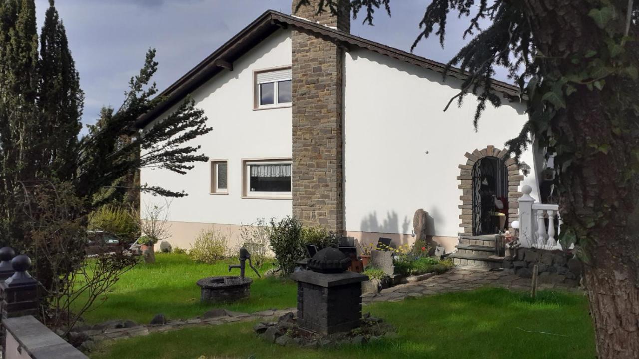 Im Vulkanland Bis 6 Personen Appartement Ettringen (Rhineland-Palatinate)